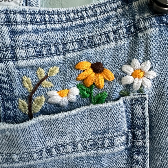 Aerie•Upcycled•Lightwash Denim Shortalls•Stretchy•Dolphin Raw Hem•One of a Kind - Picture 7 of 13